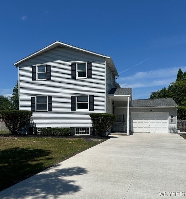 Building Photo - 151 Mapleleaf Dr