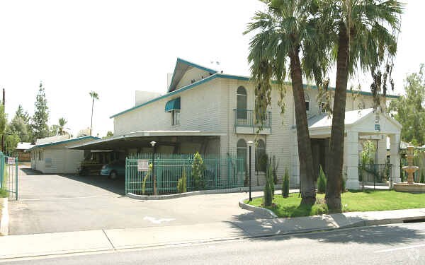 Primary Photo - Biltmore 24