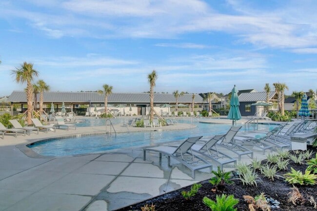 Building Photo - 313 Oak Bend St