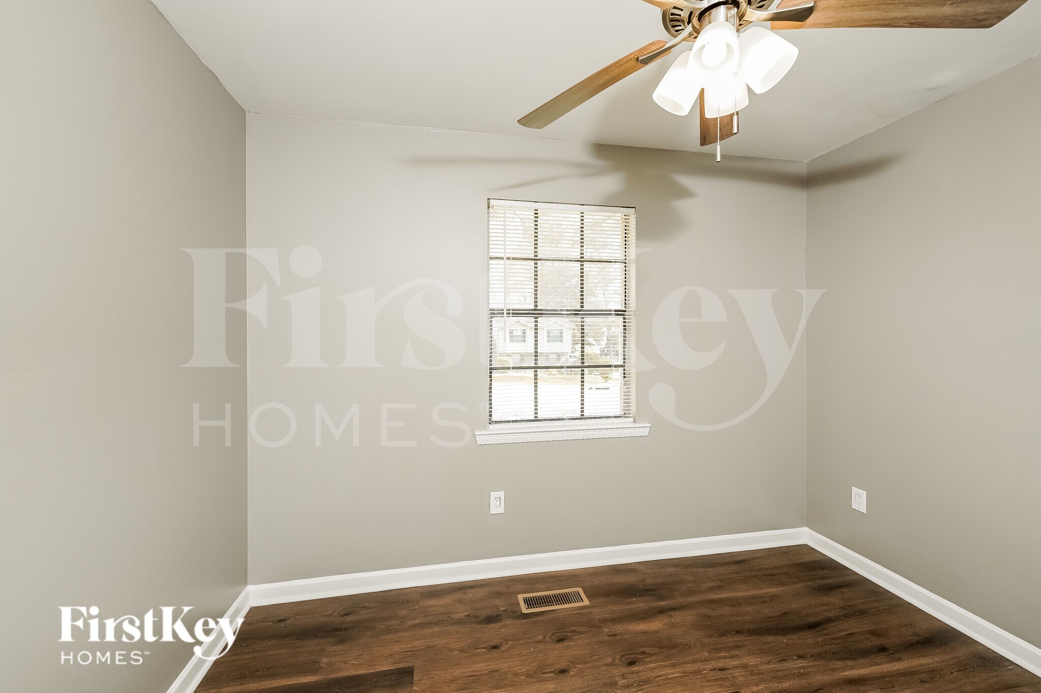 Building Photo - 1133 Caribbean Cir