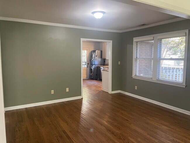 Building Photo - 3320 Central Ave