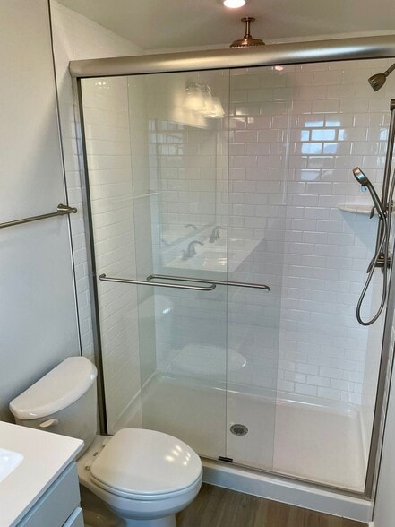 Building Photo - 34 Sumter Ave