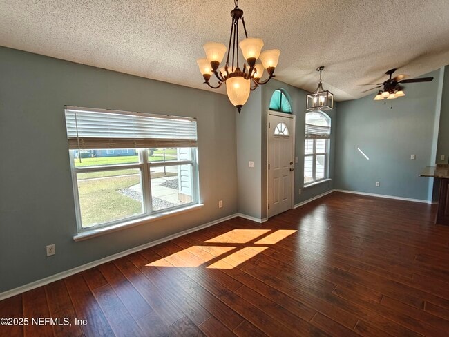 Building Photo - 8971 Rockpond Meadows Dr