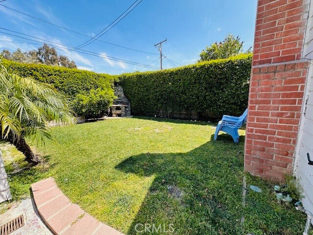 Building Photo - 322 S Ohio St