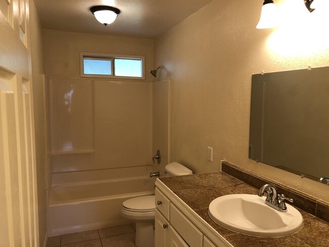 Building Photo - 16-2100-2100 Lehua Dr