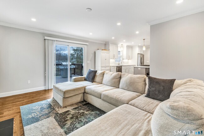 Building Photo - 44 Morehouse Hwy