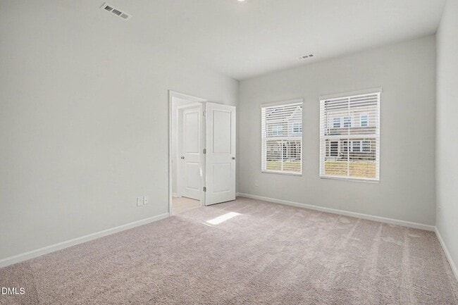 Building Photo - 140 Silver Fir Ln