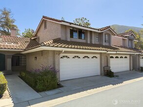 Building Photo - Newly Remodeled 2 Bedroom Condo for Rent i...