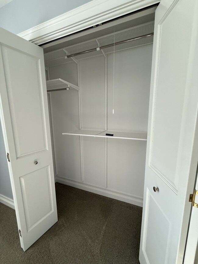 Building Photo - 551 83rd St