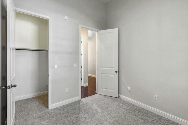 Building Photo - 11813 Quintana Cove