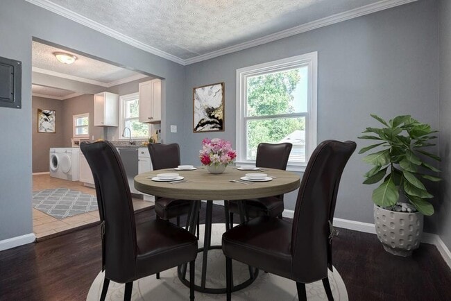 Building Photo - 120 Burbank Dr NW