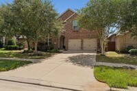Building Photo - 27943 Castle Park Ln