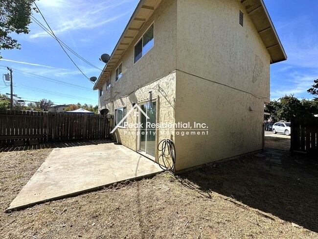Building Photo - 10262 Mills Station Rd