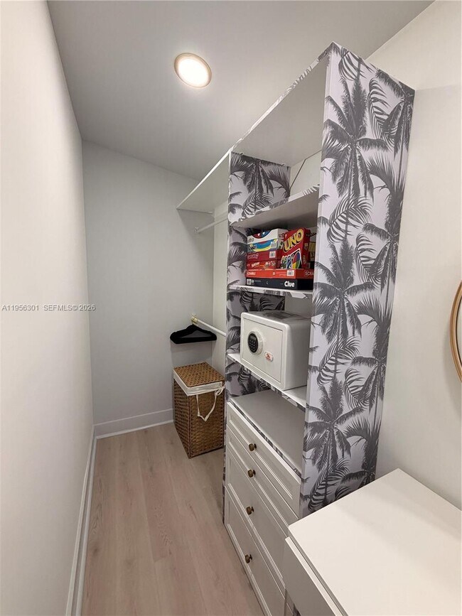 Building Photo - 2340 SW 42nd Way