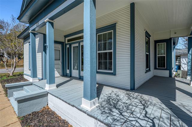 Building Photo - 1231 W Main St