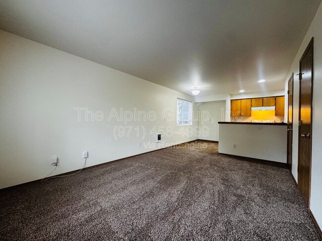 Building Photo - 8314 SE Yamhill St