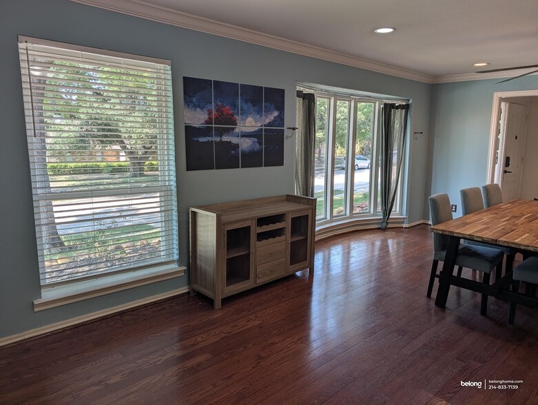 Building Photo - 1406 N Trail Dr