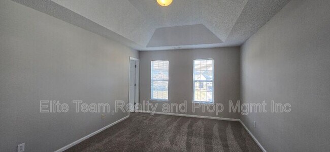 Building Photo - 14109 Southbridge Forest Dr