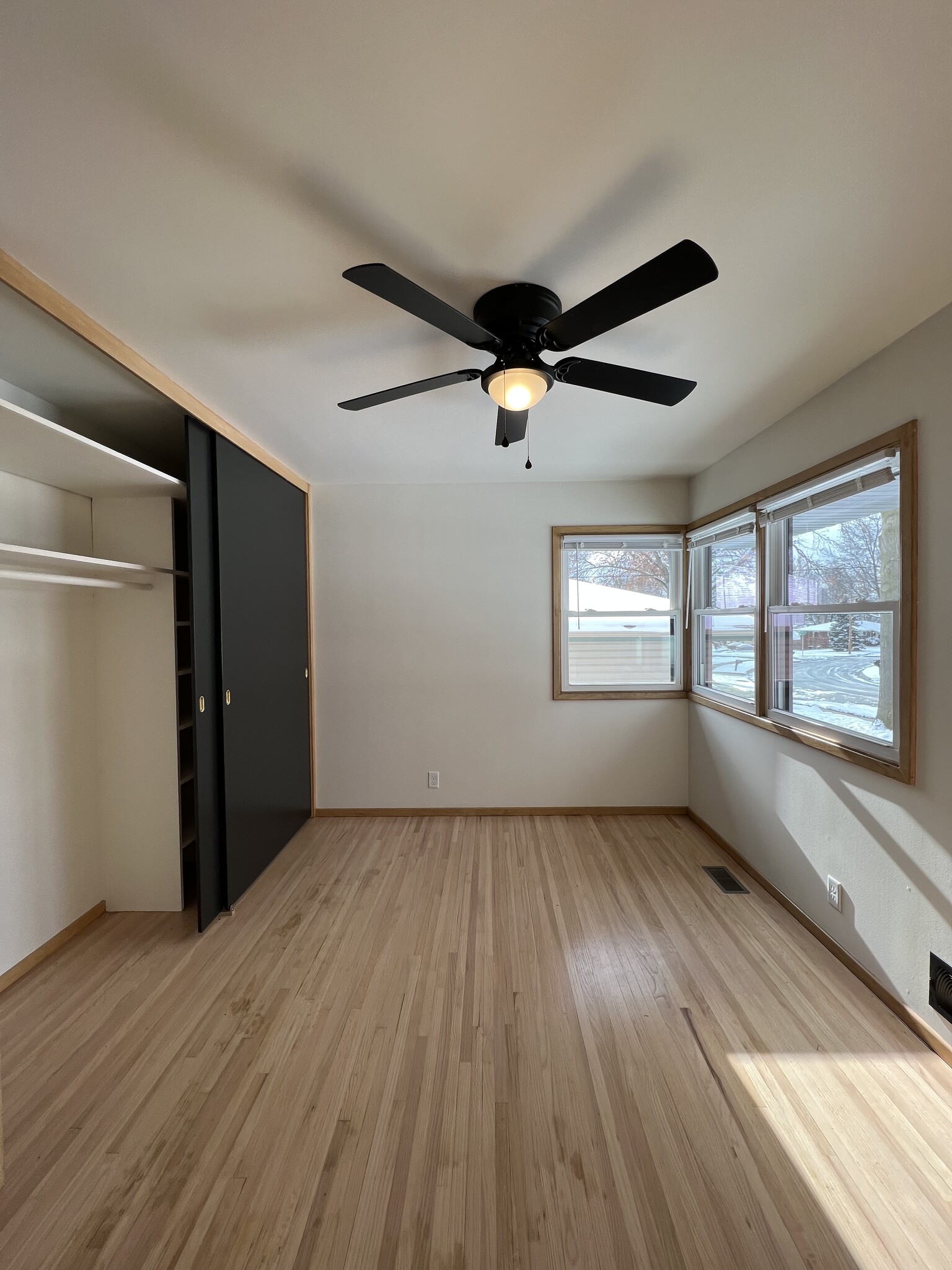 Building Photo - 4032 Worthington Ave