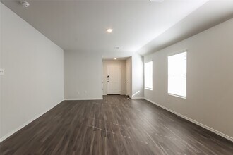 Building Photo - 13464 White Ibis St