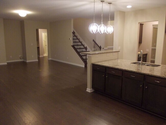Building Photo - Spacious 4 Bedroom Home in Cox Mill School...