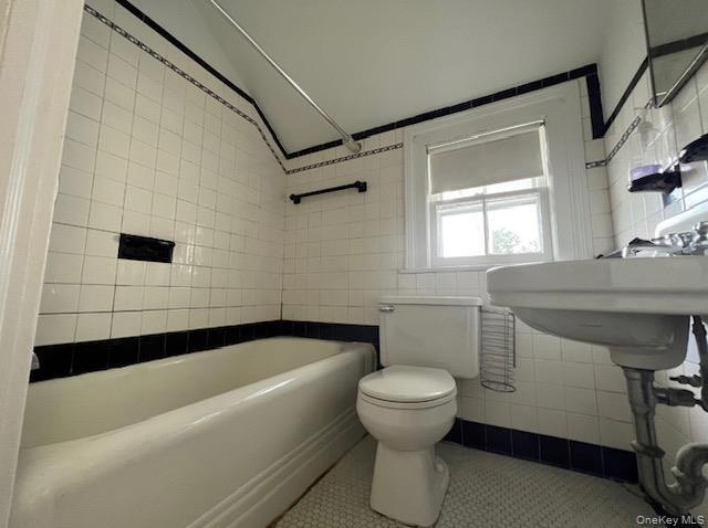 Building Photo - 98 S Hamilton St