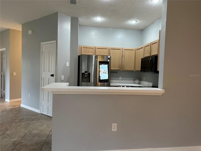 Building Photo - 14572 Laguna Beach Cir