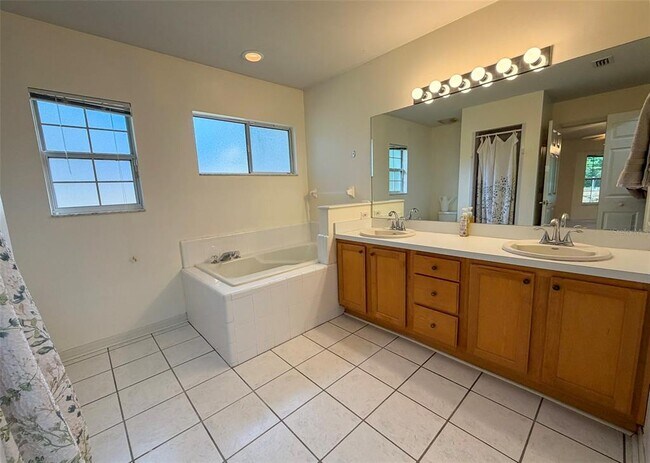 Building Photo - 9232 NW 17th Pl