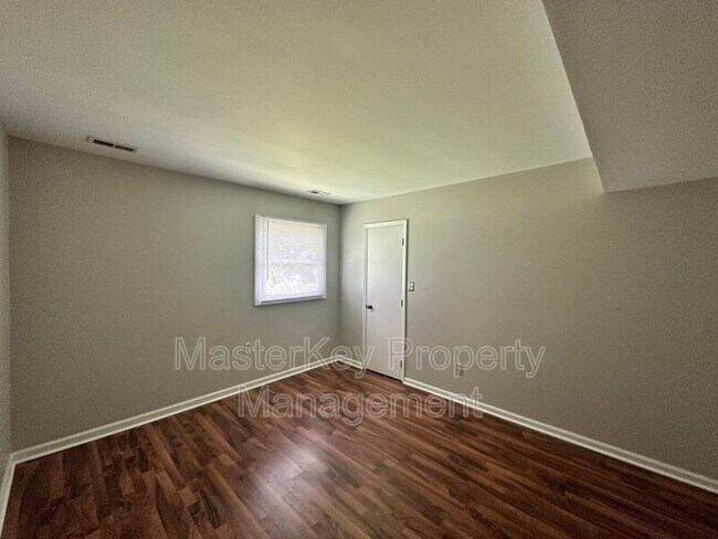 Building Photo - 4017 Grimstead Ln