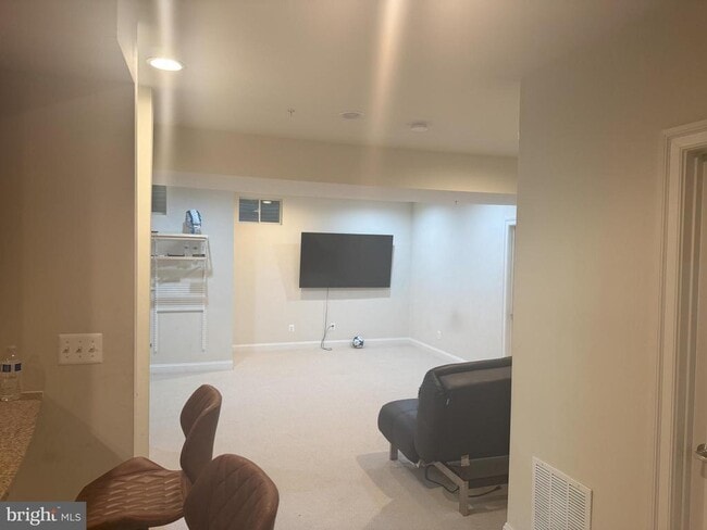 Building Photo - 3037 Moore Ln