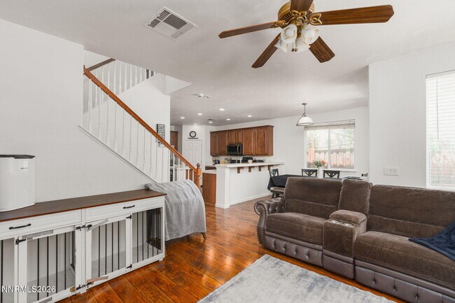 Building Photo - 6960 Rioja Ct