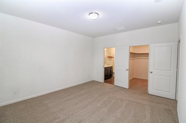 Building Photo - 301 Indian Creek