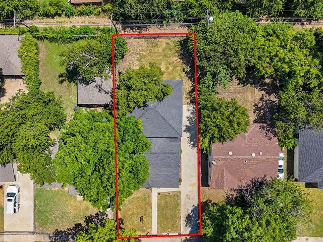 Building Photo - 2438 Lea Crest Dr