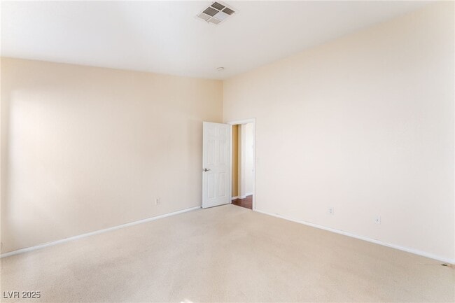 Building Photo - 5001 Light Springs Ave