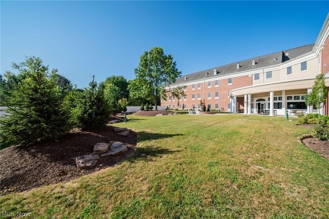 Building Photo - 12799 Doula Ln