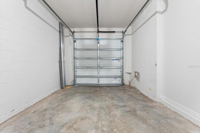 Building Photo - 17709 Crescent Moon Lp