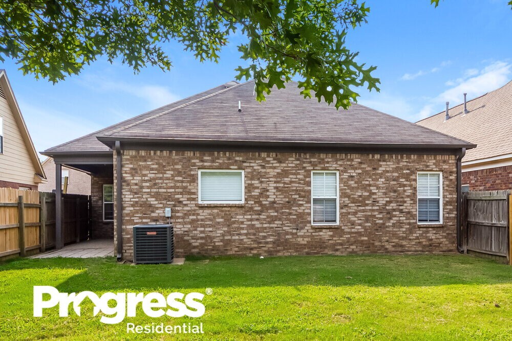 Building Photo - 6416 Arbor Lake Dr E