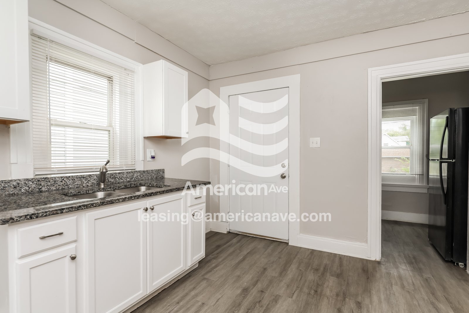 Building Photo - 724 Kammer Ave