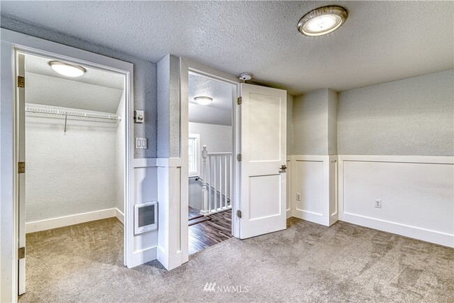 Building Photo - 1016 S 37th St