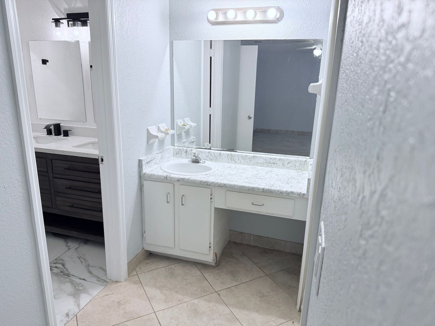 Building Photo - 659 Montego Bay Ct