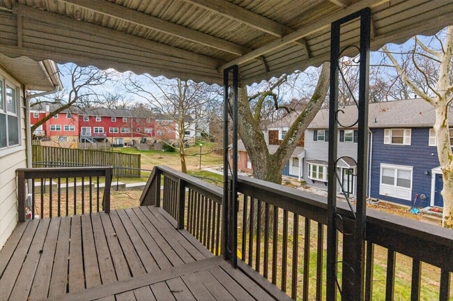 Building Photo - 462 Worthington Rd