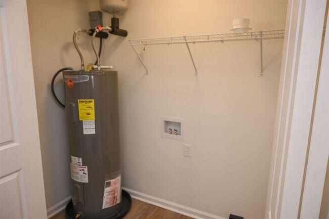 Building Photo - MOVE-IN READY-NORTH-COLUMBUS & FT BENNING ,GA-3 BEDROOMS,2  BATHS