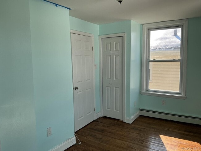 Building Photo - 118-14 219th St