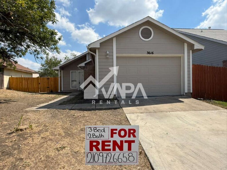 Building Photo - 3616 Candleknoll Cir