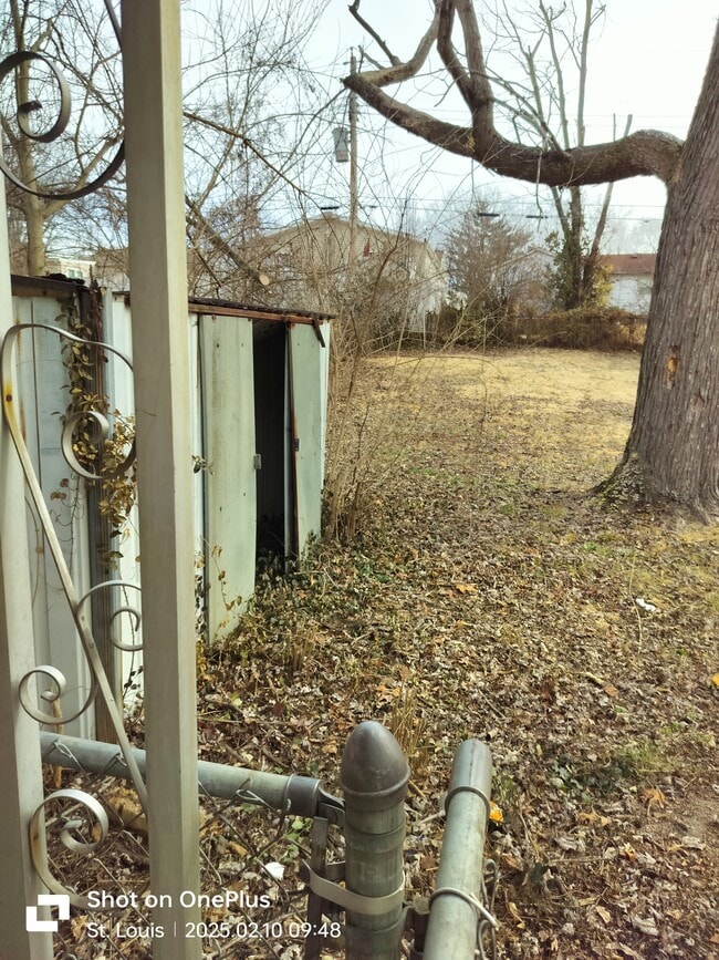 Building Photo - 9730 Millburn Dr