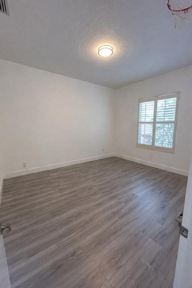 Building Photo - 118 Casa Grande Ct