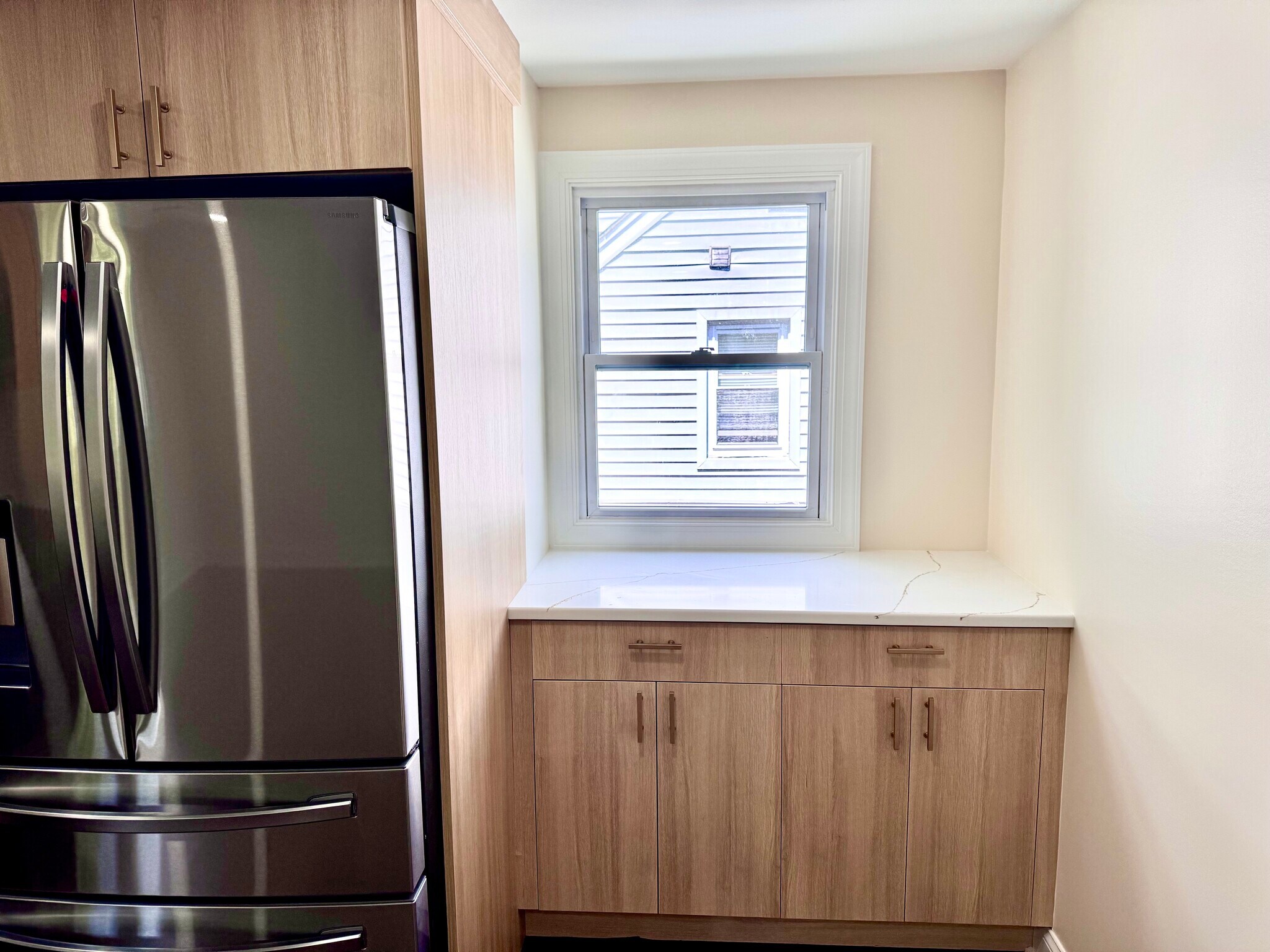 Gorgeous Kitchen Cabinets - 47 Sherwood Ave