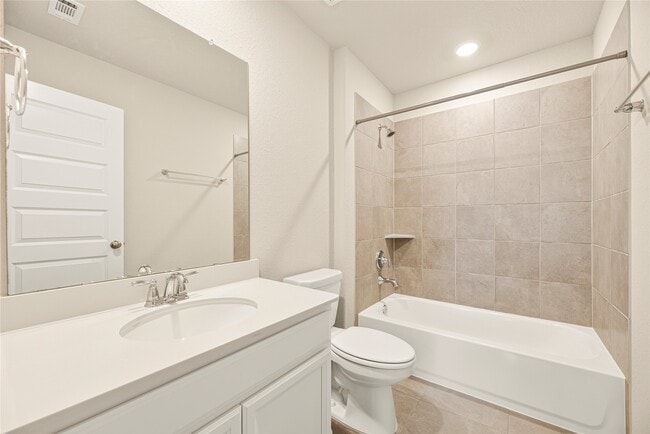 Building Photo - 17462 Buckeye Br
