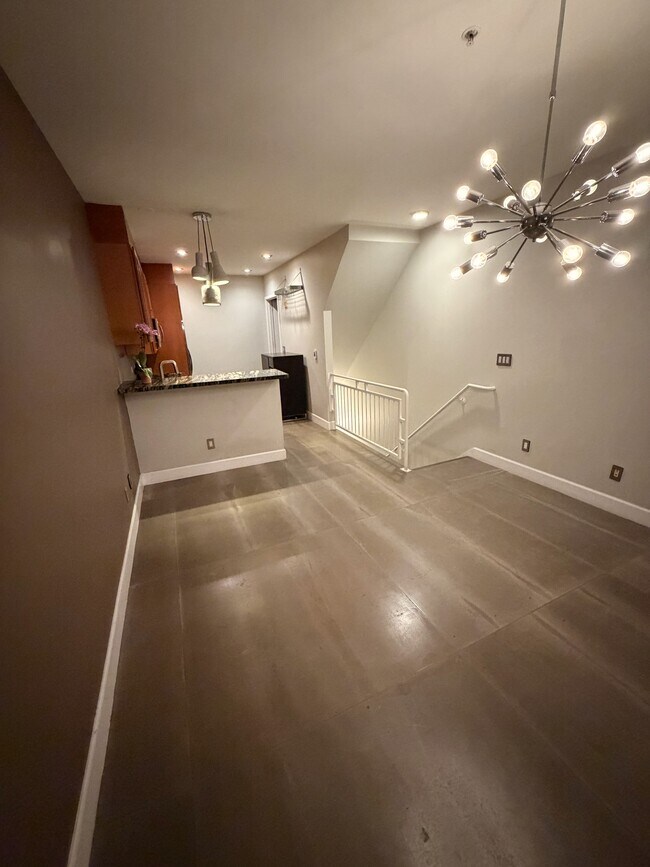 Building Photo - 18 Norfolk St