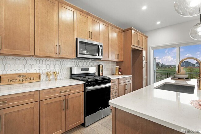 Building Photo - 5401 Poppydrew Ln